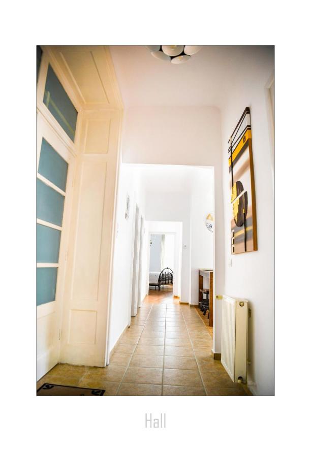 Apartament Dinicu, Brasov, Romania エクステリア 写真
